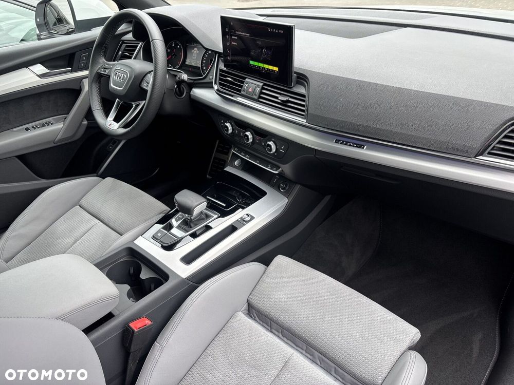 Audi Q5 Sportback - 30