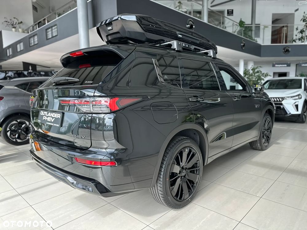 Mitsubishi Outlander Black Edition - 17