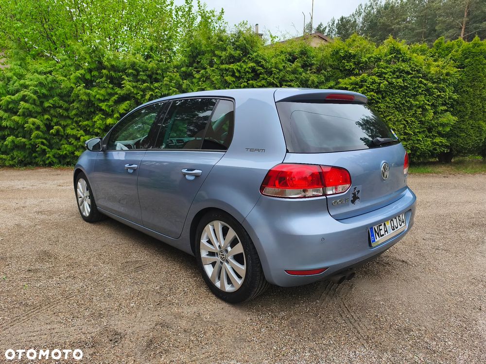 Volkswagen Golf - 12