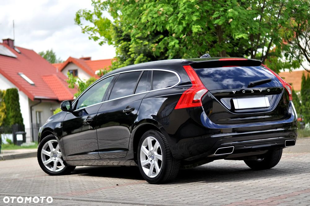 Volvo V60 D4 Ocean Race - 14