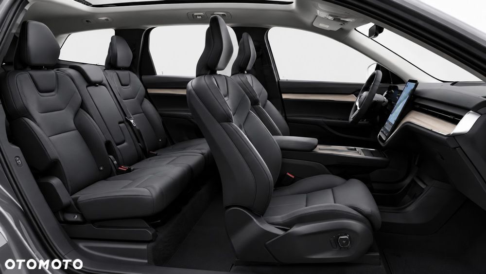 Volvo EX90 - 4