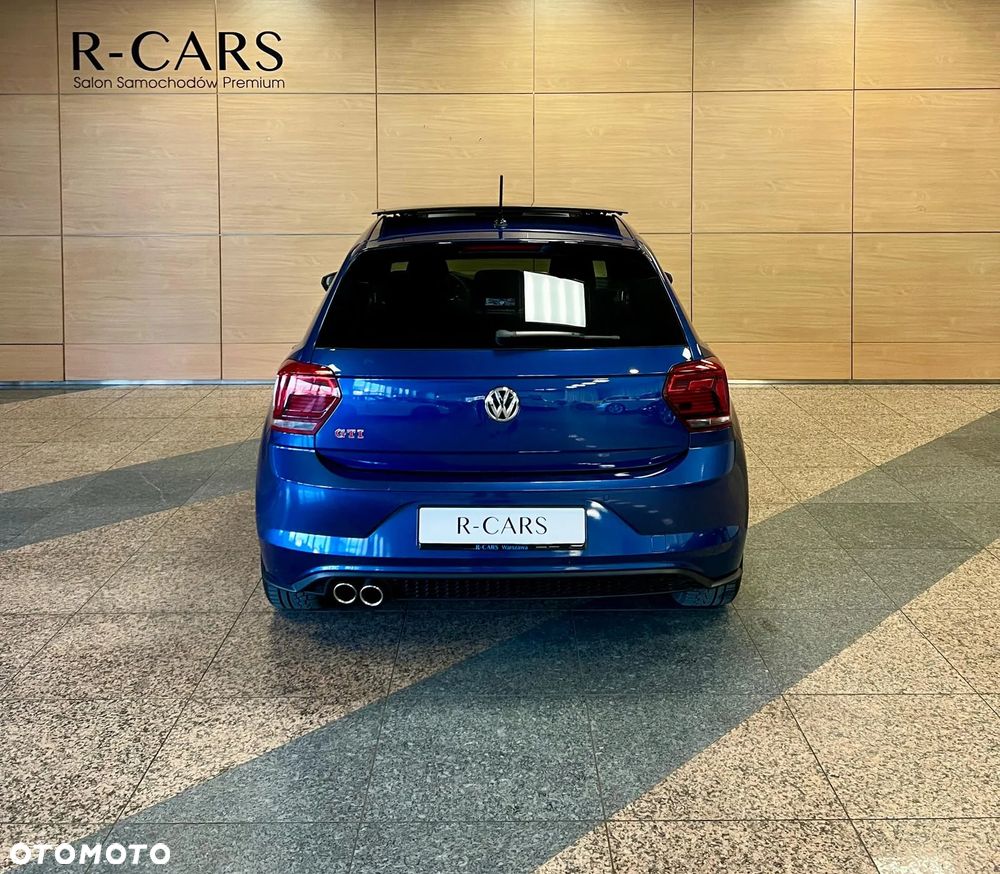 Volkswagen Polo - 4