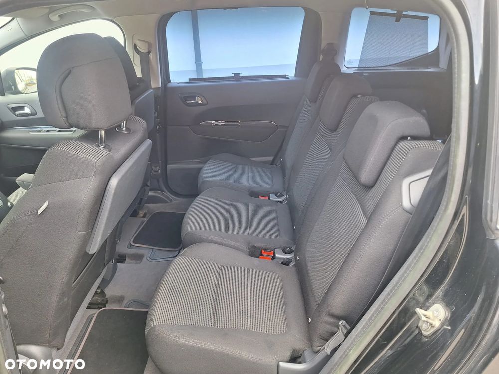 Peugeot 5008 155 THP Family - 24