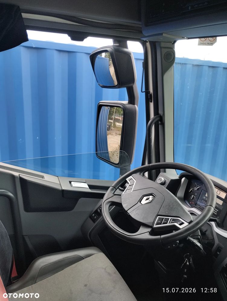 Renault T - 5