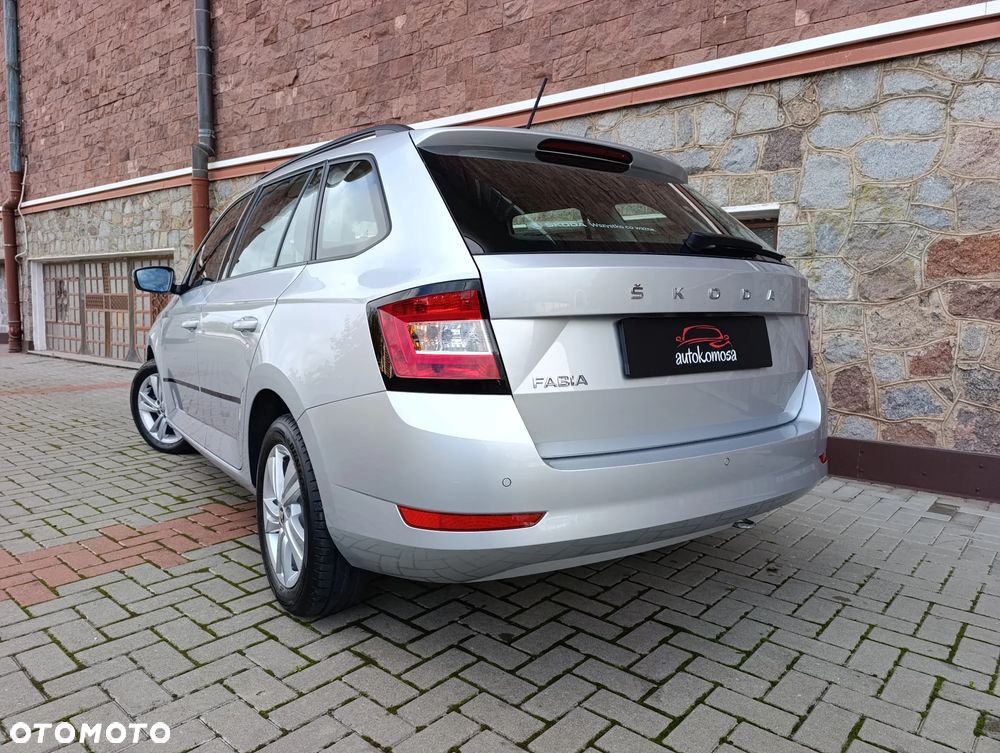 Skoda Fabia 1.0 TSI Ambition - 8