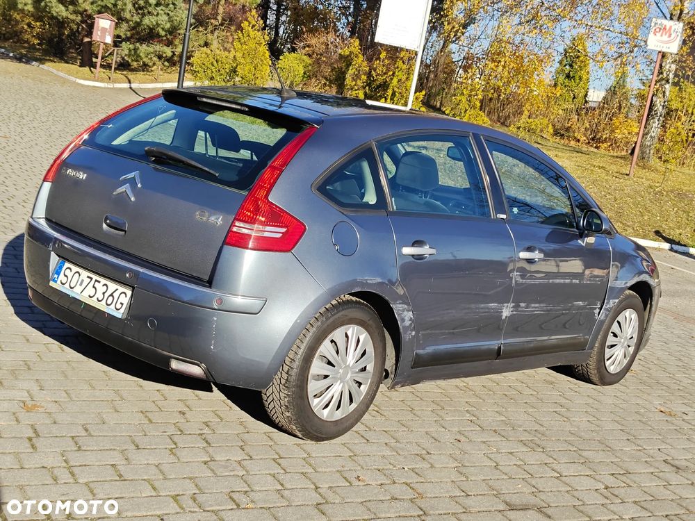 Citroën C4 1.6 HDi FAP Confort - 23