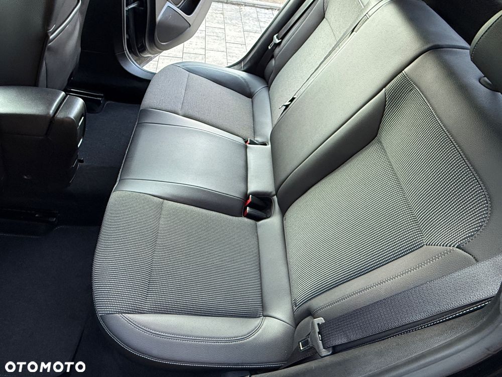 Opel Astra 1.4 T Cosmo - 27