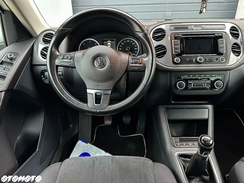 Volkswagen Tiguan - 35