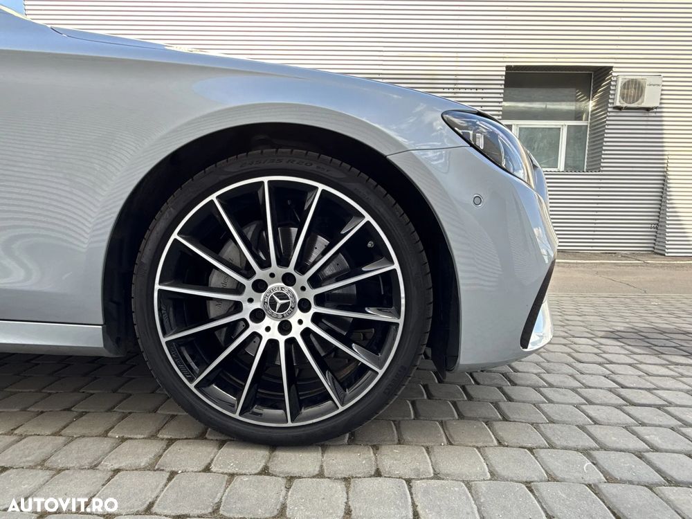 Mercedes-Benz E 220 d 4MATIC 9G-TRONIC AMG Line - 29