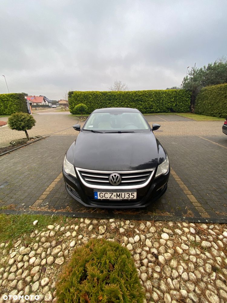 Volkswagen Passat 1.8 TSI Comfortline - 1