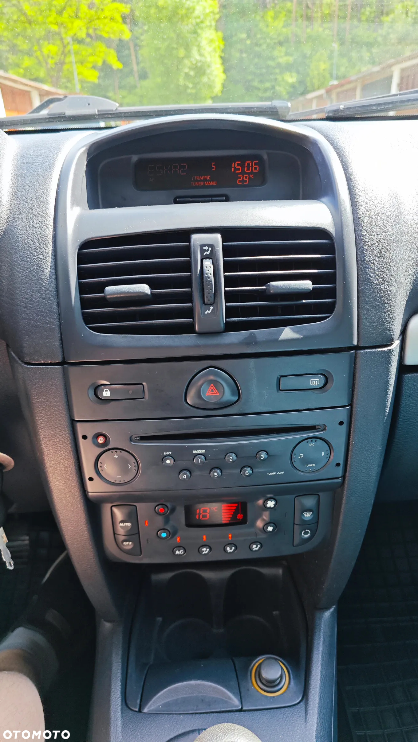 Renault Clio - 14