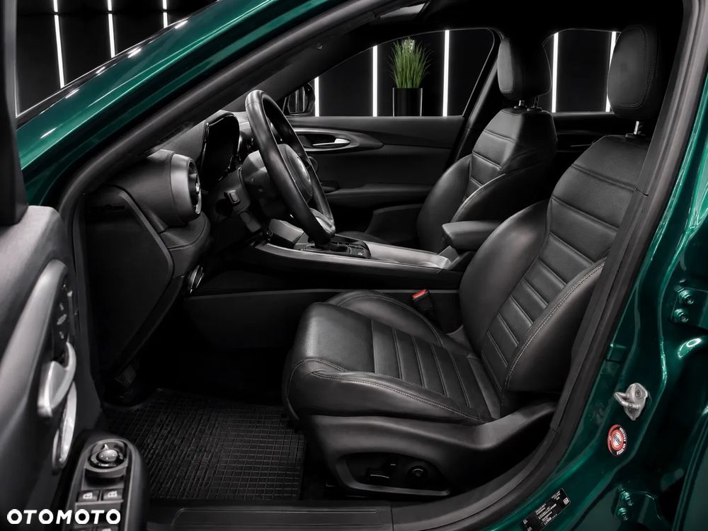 Alfa Romeo Tonale 1.5 T4 GSE mHEV TI DCT - 7