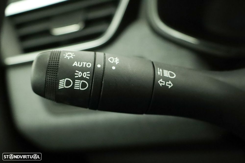 Renault Clio 1.0 TCe Evolution - 16