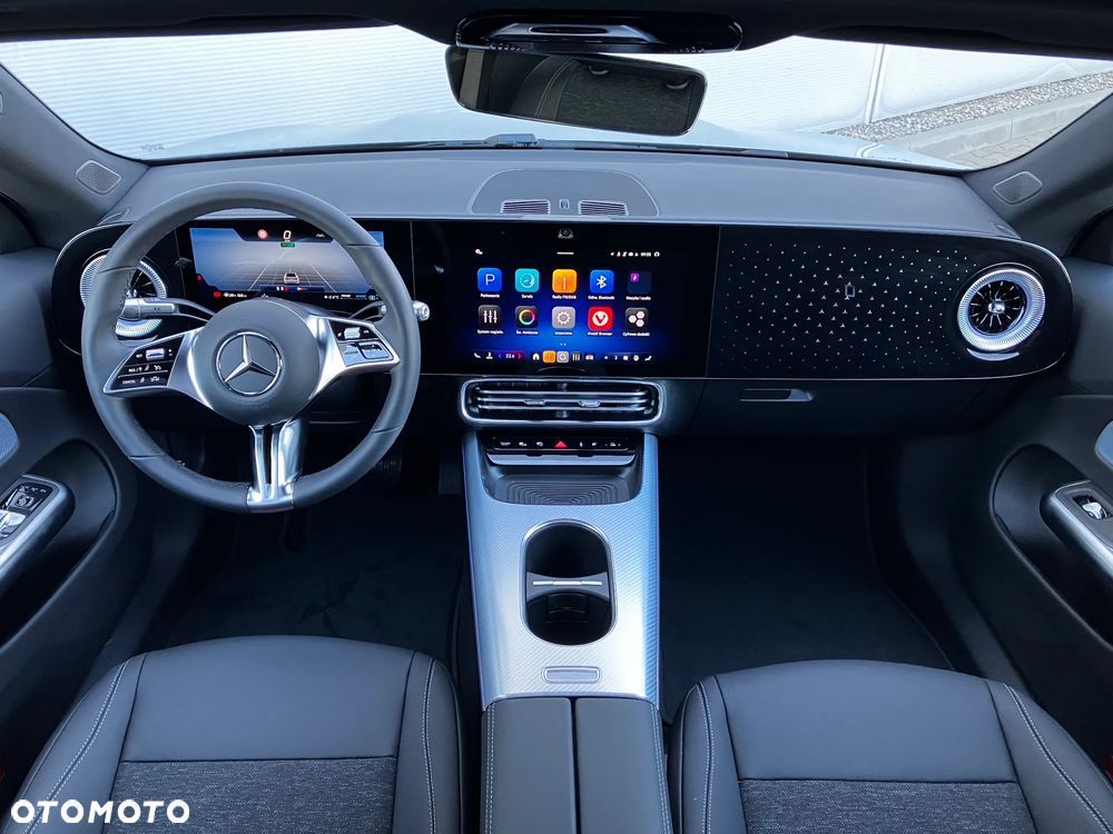 Mercedes-Benz CLA - 8