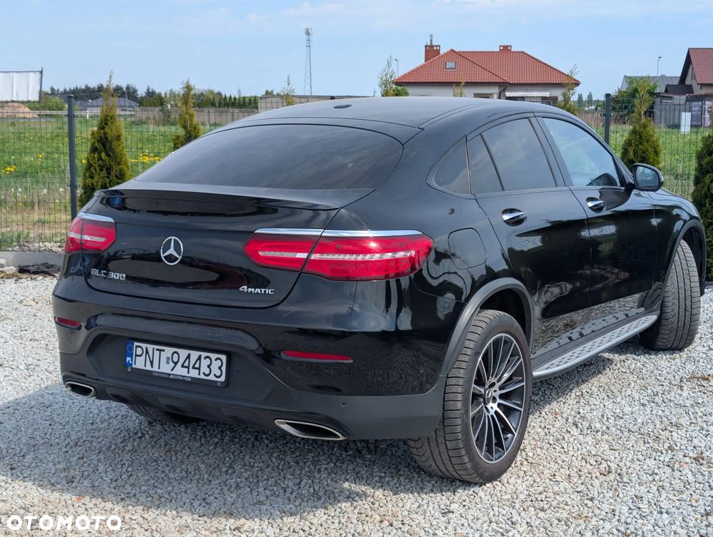 Mercedes-Benz GLC - 29