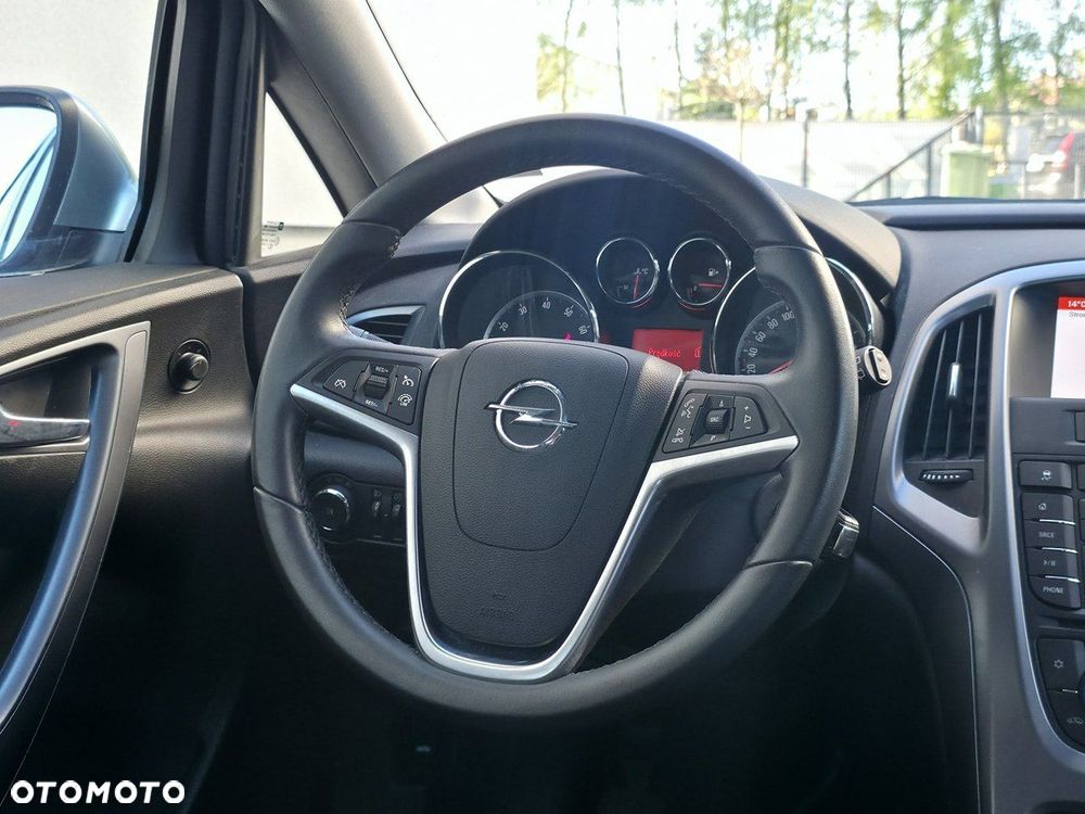 Opel Astra - 12