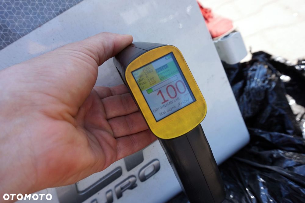 DRZWI PRZEDNIE PRAWE  KOMPLETNE EURO 6 BIAŁY DAF LF - 11