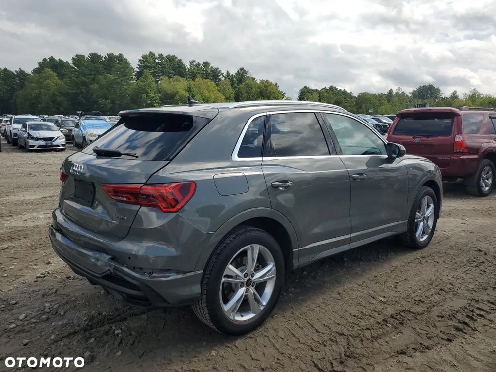Audi Q3 45 TFSI Quattro S Line S tronic - 4