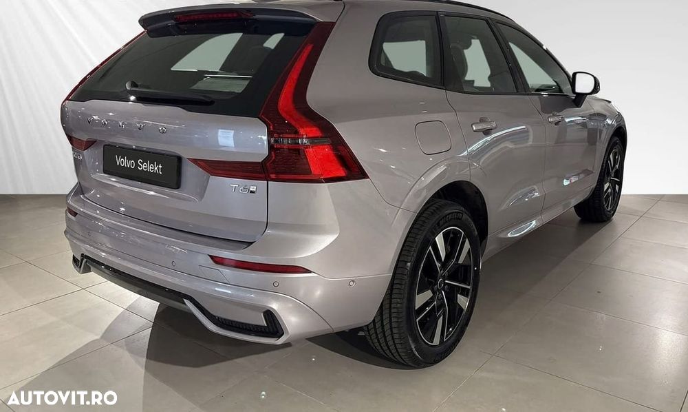 Volvo XC 60 T6 AWD Plus Dark - 5