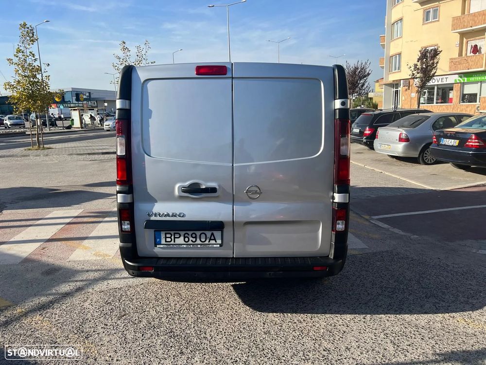 Opel Vivaro - 7