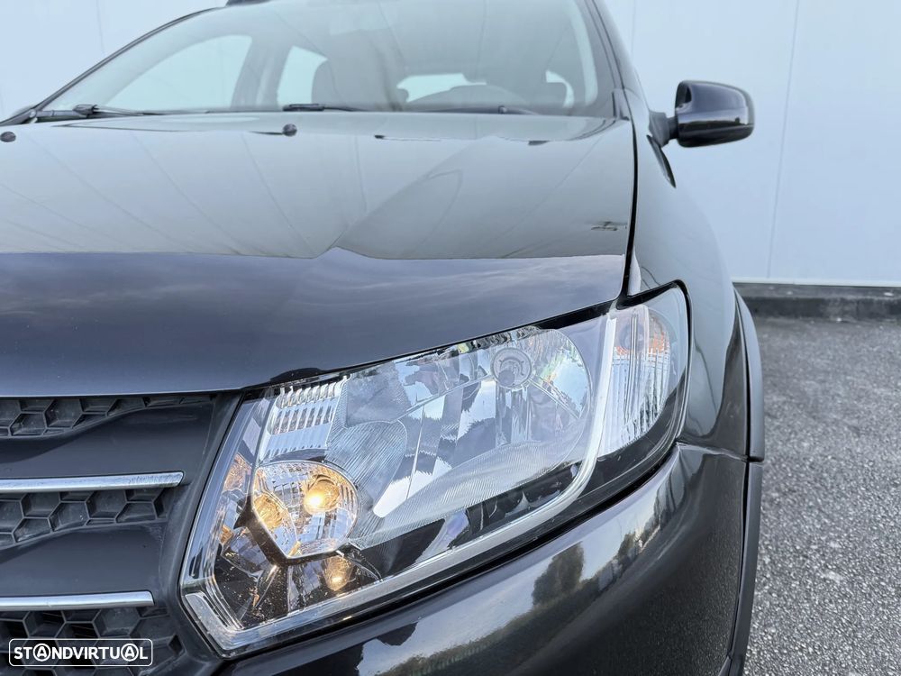 Dacia Sandero 1.5 dCi Stepway - 10