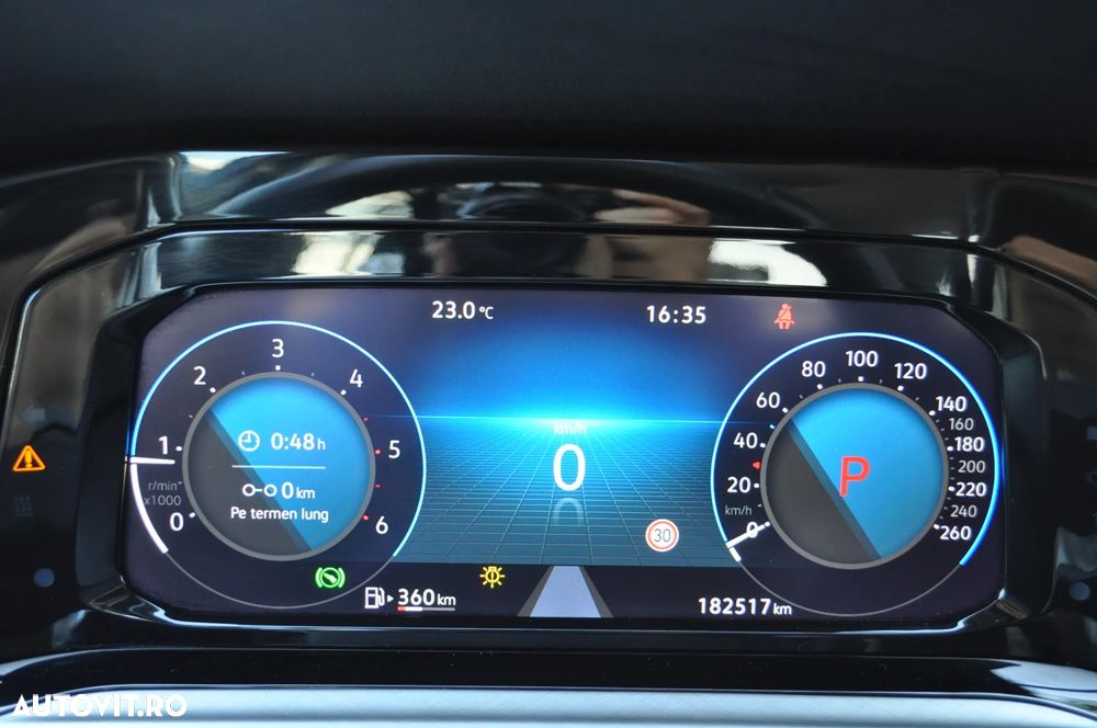 Volkswagen Golf 2.0 TDI SCR DSG Life - 31