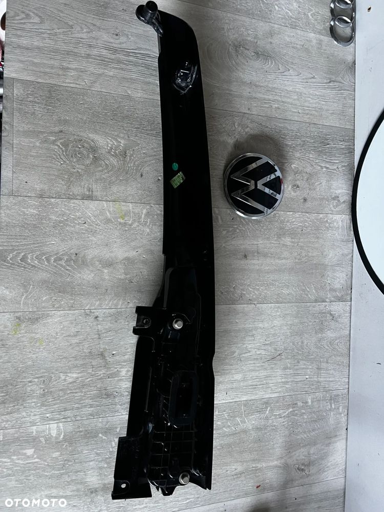 VW CADDY 2K7 LAMPY TYŁ LEWA JAK NOWA - 2