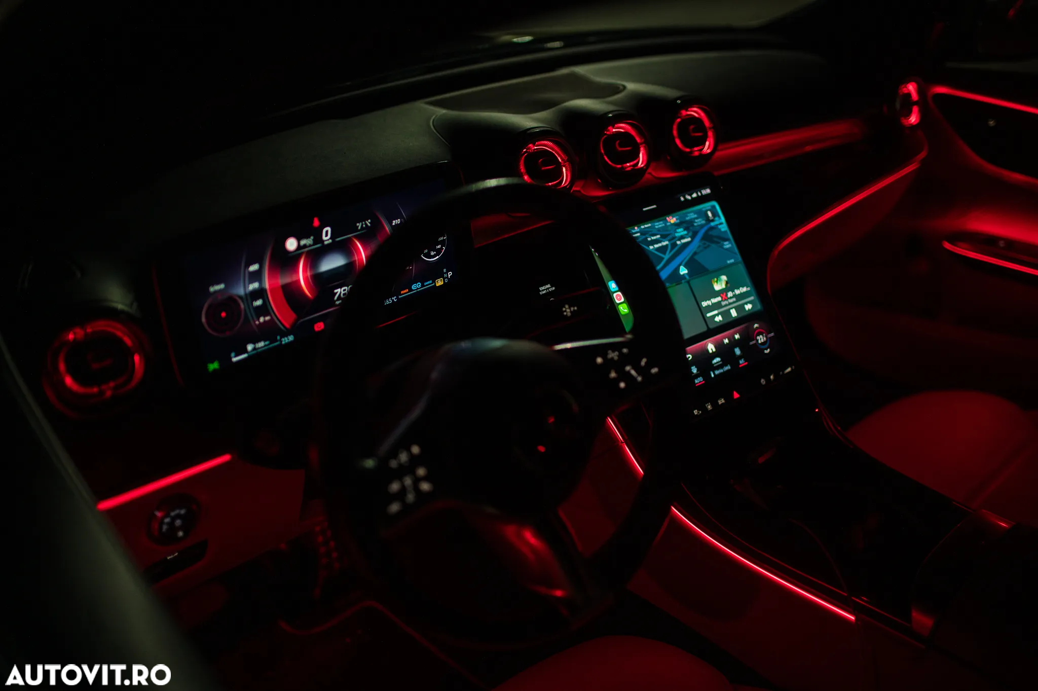 Mercedes-Benz C 300 MHEV 4MATIC - 25