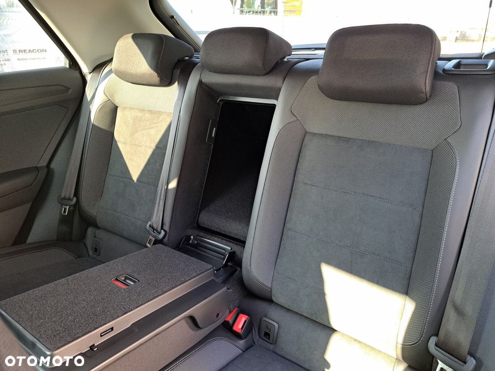 Volkswagen T-Roc 2.0 TSI 4Motion Style DSG - 37