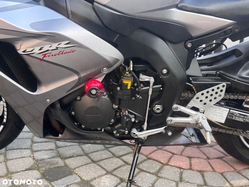Honda CBR - 16