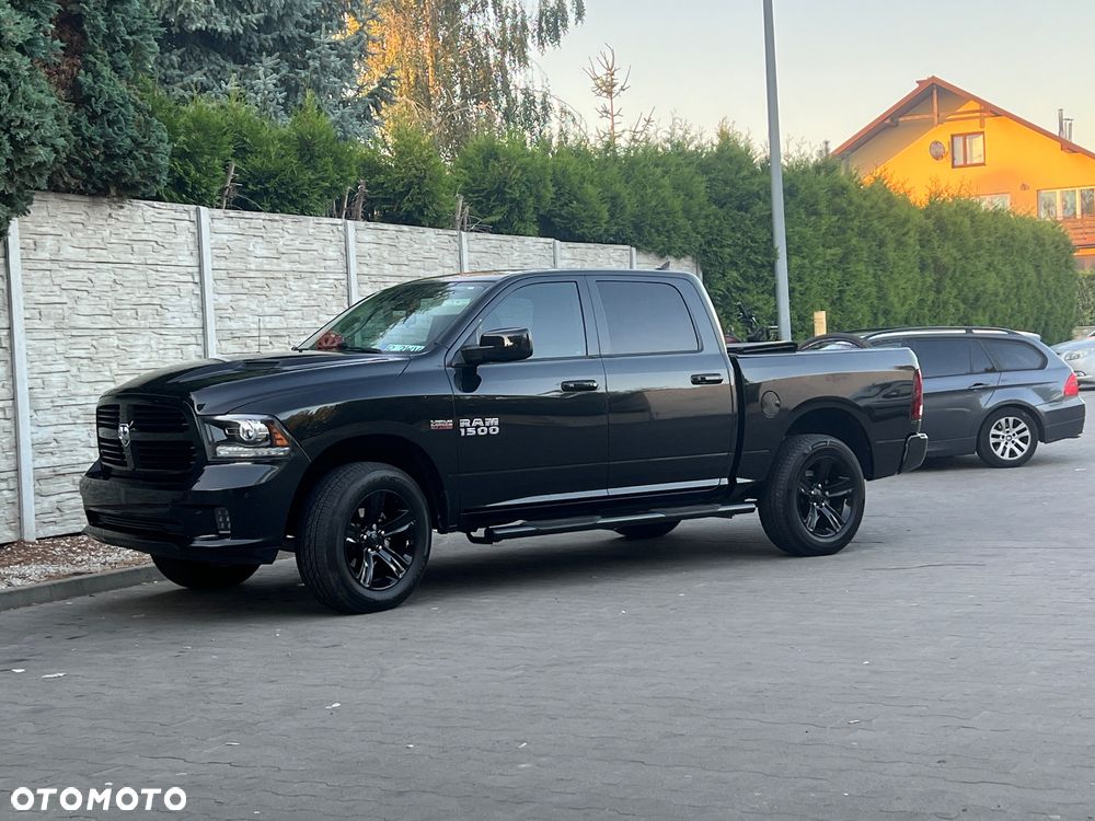 Dodge RAM 1500 5.7 4x4 - 2