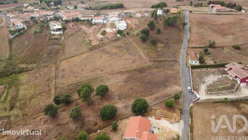 Terreno em Ramalhal de 5630,00 m2 - Grande imagem: 2/7