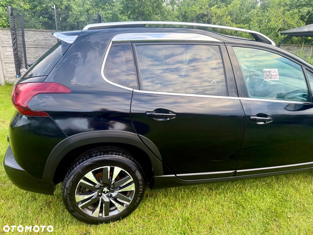 Peugeot 2008 BlueHDi FAP 120 STOP & START EAT6 Crossway - 12
