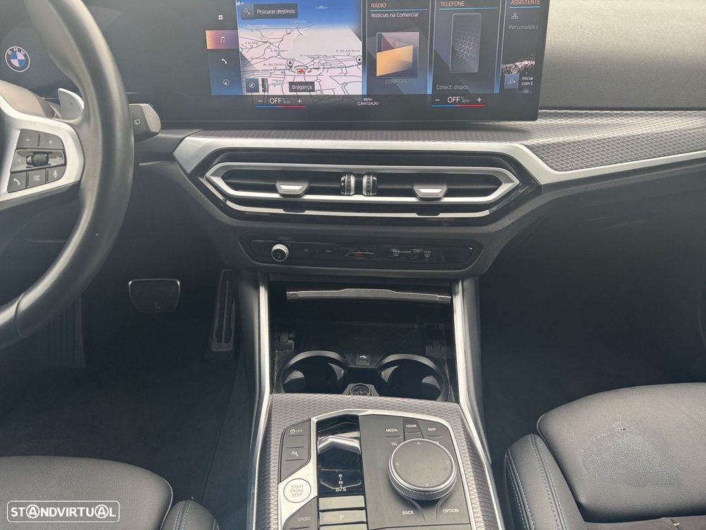 BMW 320 d Touring Pack Desportivo M Auto - 11