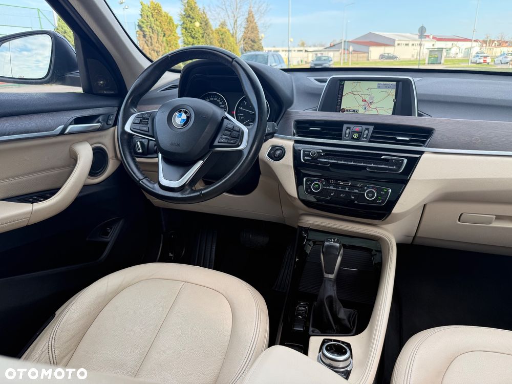 BMW X1 sDrive18i - 8