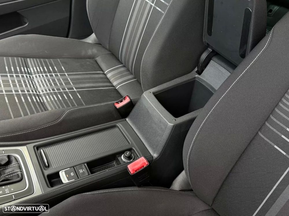 VW Golf 1.6 TDI BlueMotion DSG Comfortline - 13