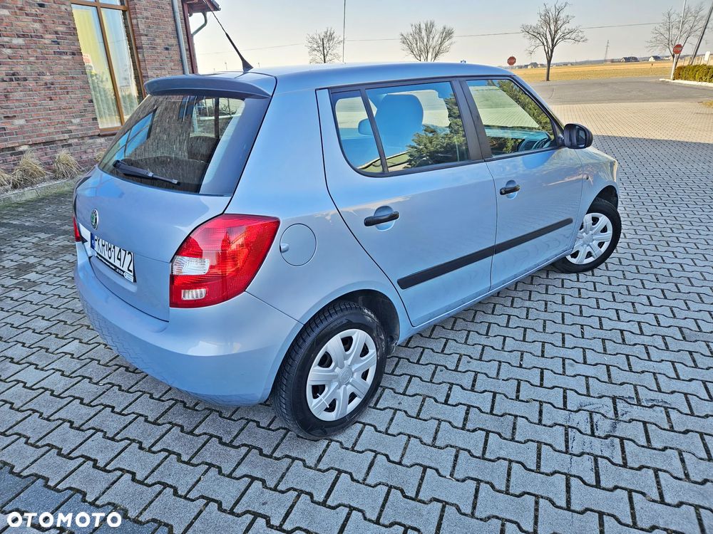 Skoda Fabia 1.2 HTP Classic - 17