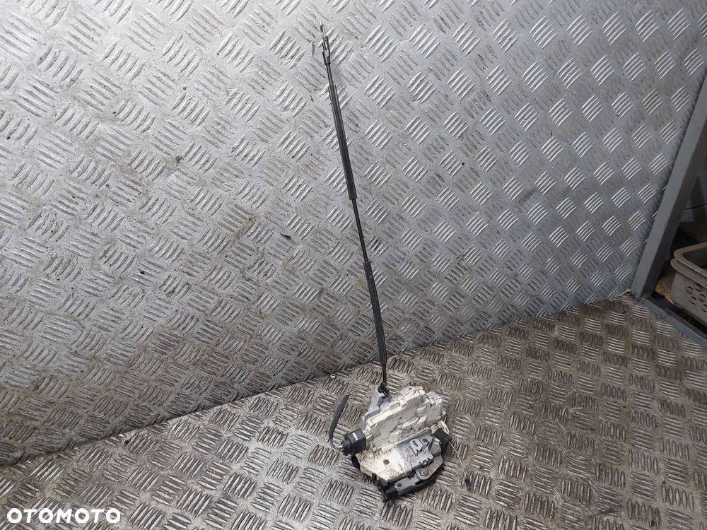 ZAMEK DRZWI LEWY PRZÓD SEAT ALTEA XL 1P1877015 - 1