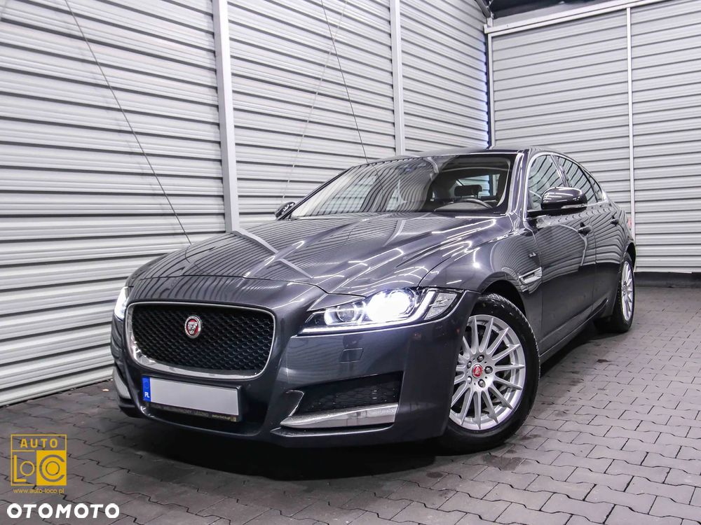 Jaguar XF E-Performance Portfolio - 3