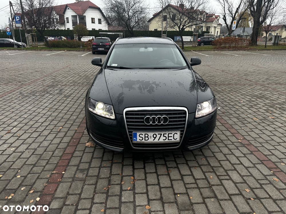 Audi A6 Avant - 1