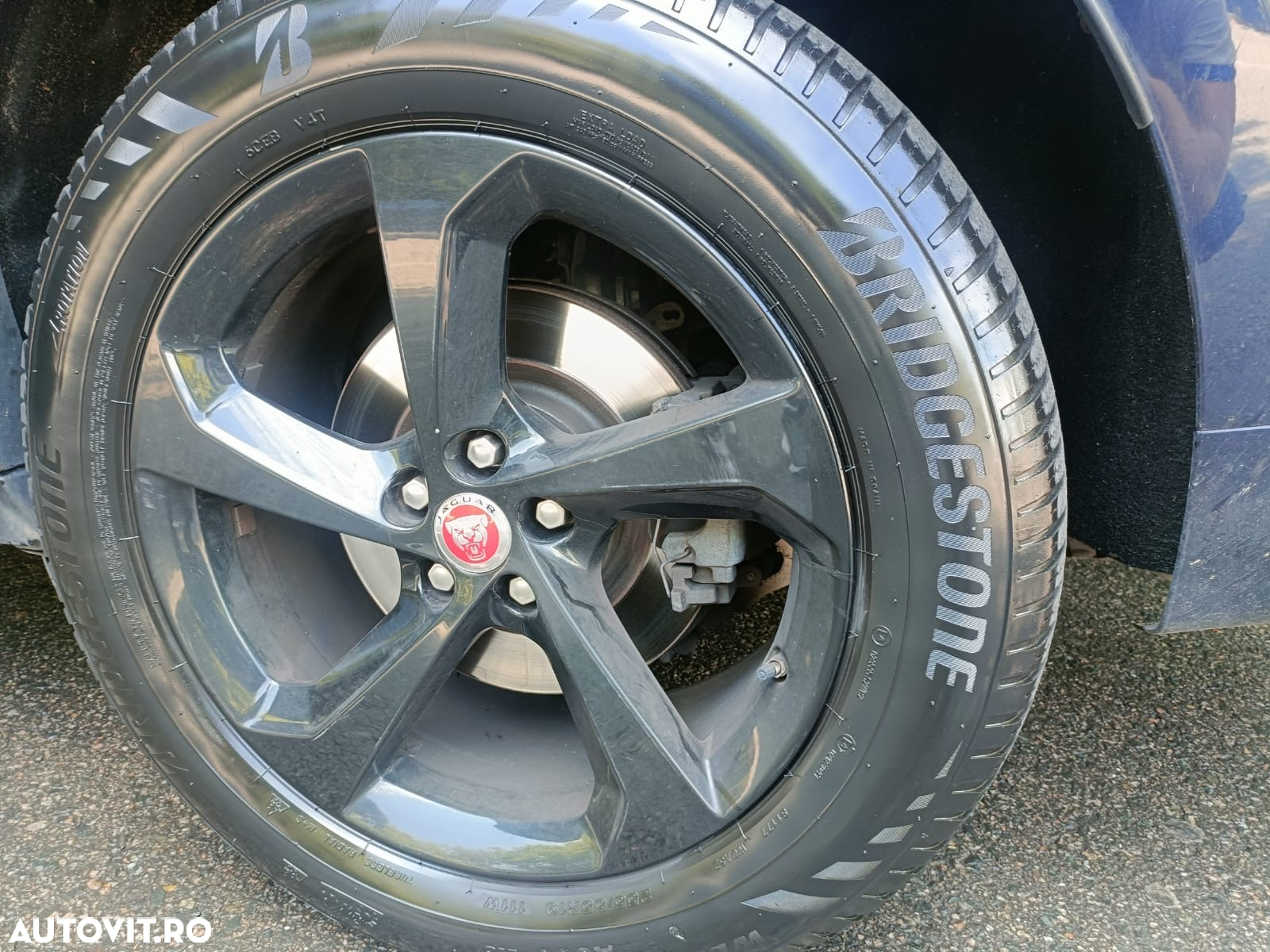 Jaguar F-Pace 20d AWD Aut. R-Sport - 35