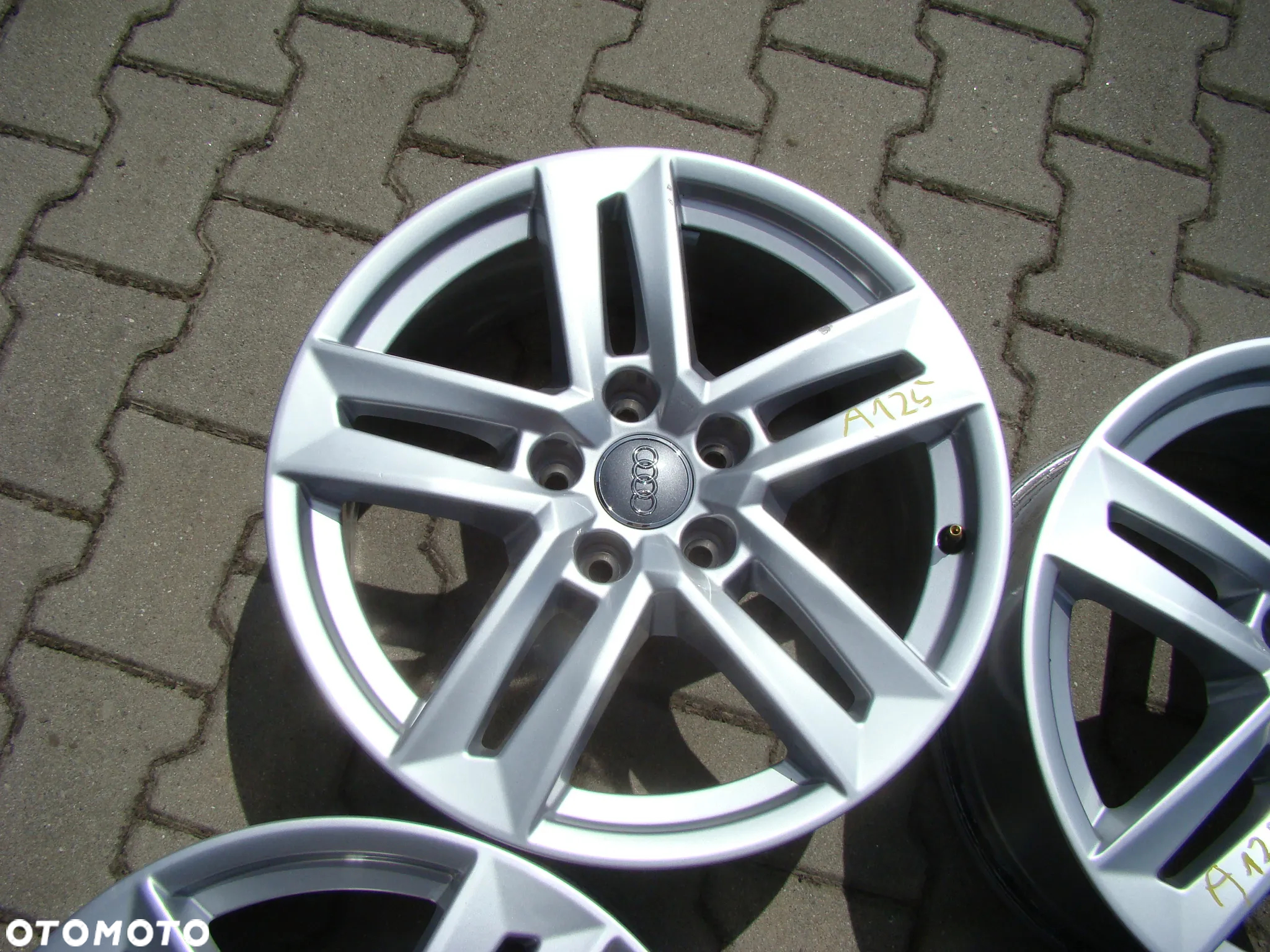 a125 5x112 Audi A4 B6 B7 B8 A3 8P 8Y 8V Q2 Q3 A6 C5 C6 7jx17 et42 - 5