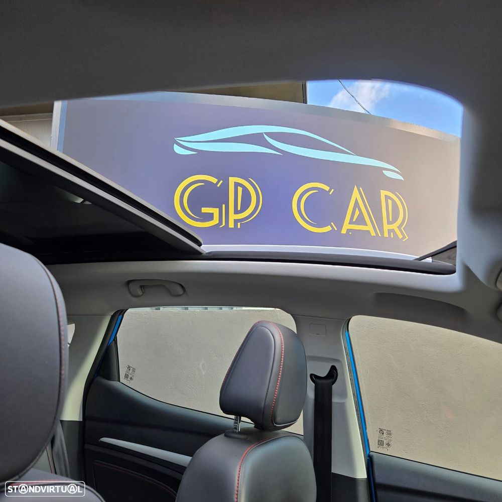 MG ZS EV 72.6 kWh Luxury - 12