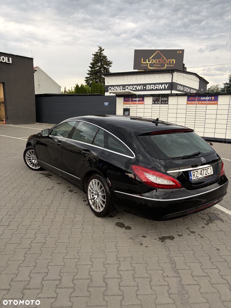 Mercedes-Benz CLS 350 d 4Matic 9G-TRONIC - 4