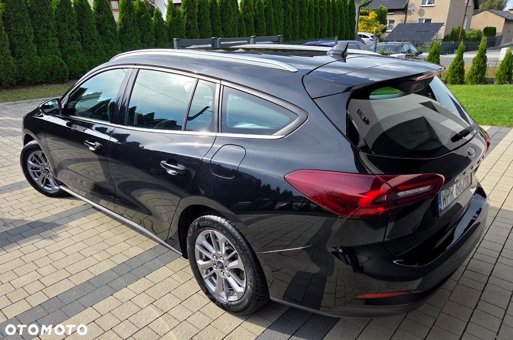 Ford Focus 1.0 EcoBoost Titanium - 6