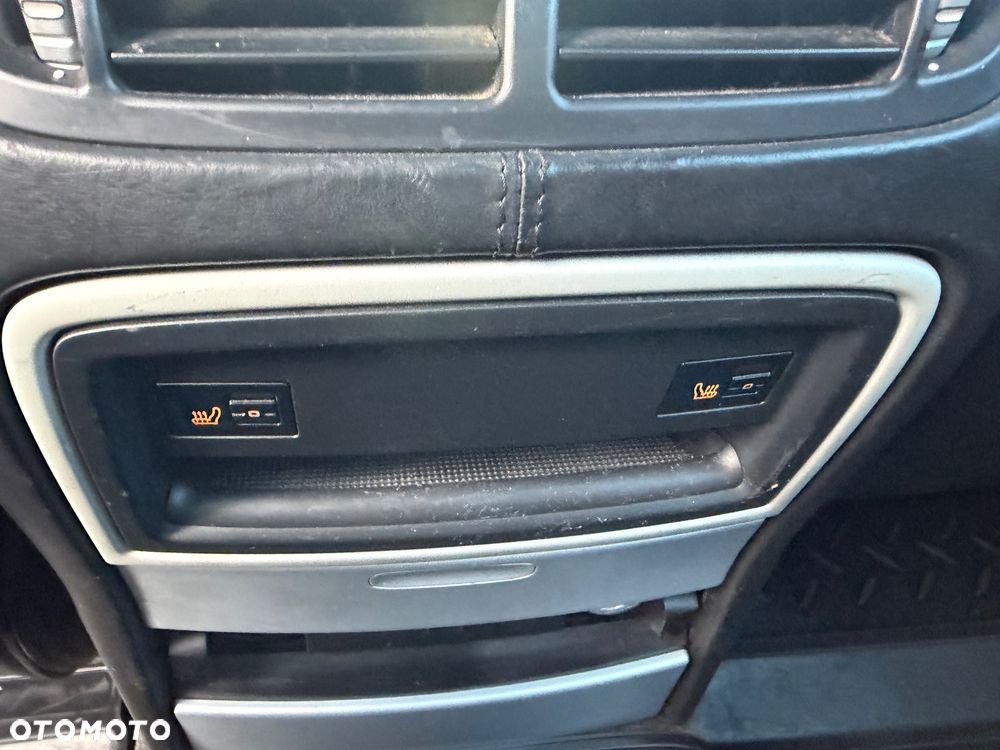 Porsche Cayenne - 15