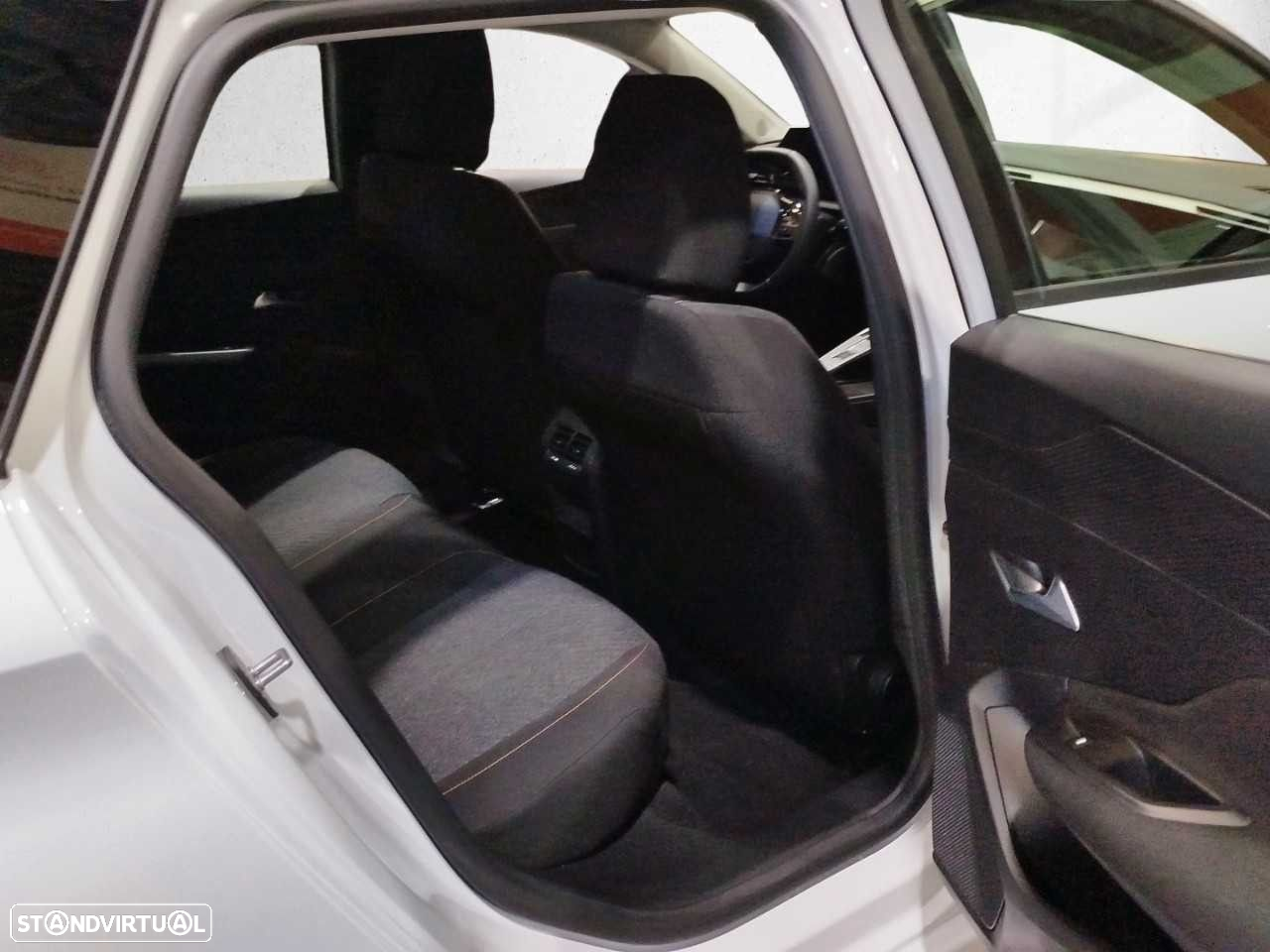 Peugeot 308 SW - 10
