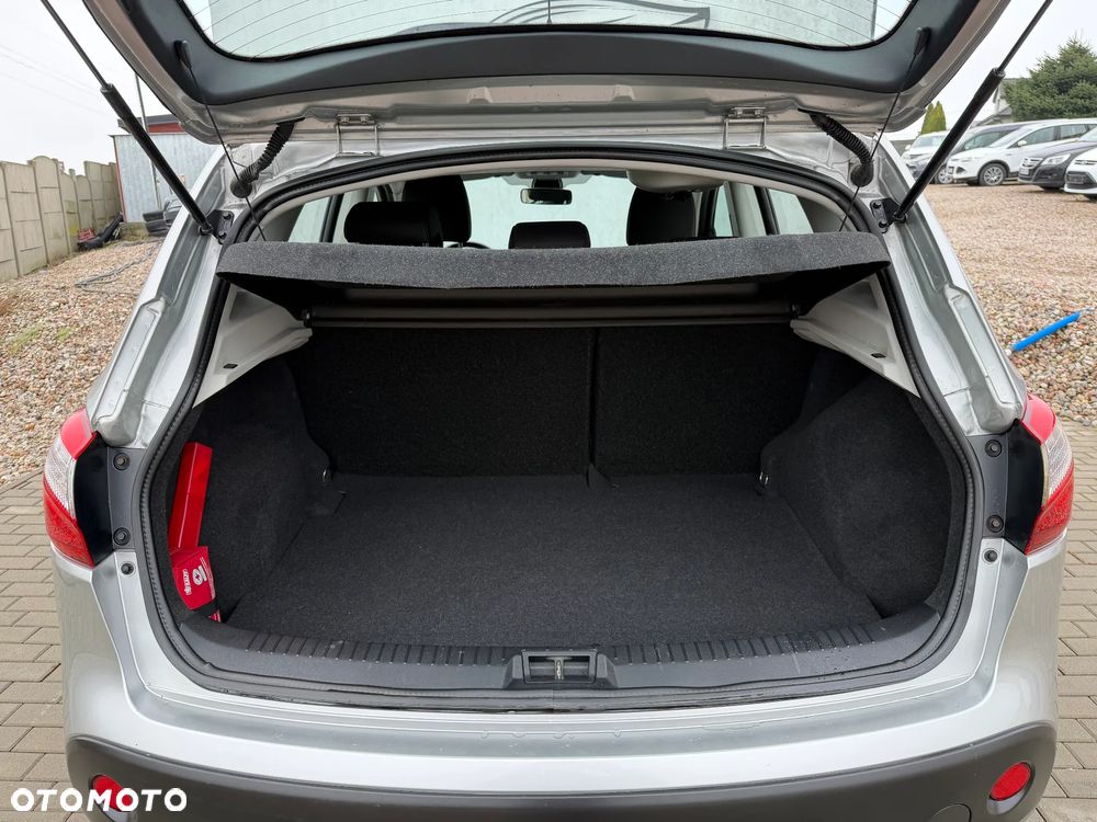 Nissan Qashqai 1.6 dCi DPF acenta - 6