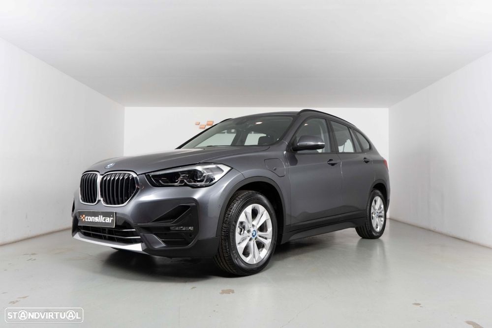 BMW X1 25 e xDrive Corporate Edition - 7