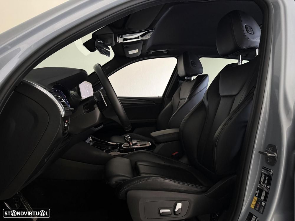 BMW X3 30 e xDrive Pack M — fotografia 9